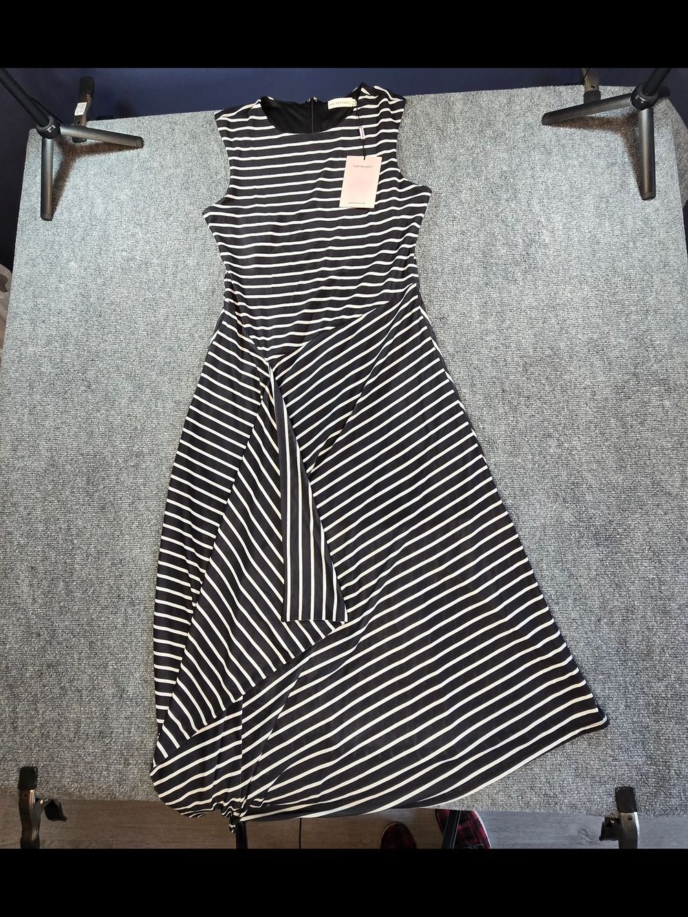 NWT Avec Les Filles Asymmetrical Midi Dress Womens M Black White Striped